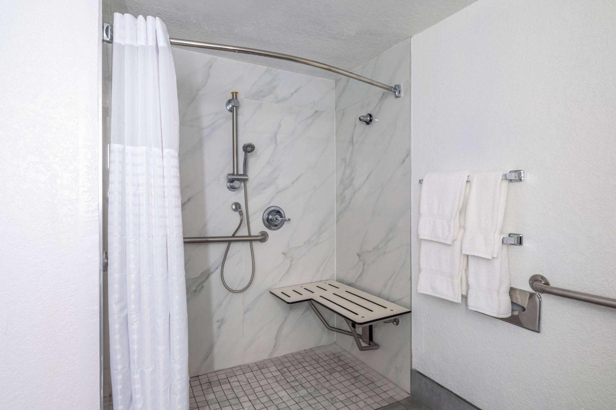 La Quinta By Wyndham Sacramento North Hotel 3*