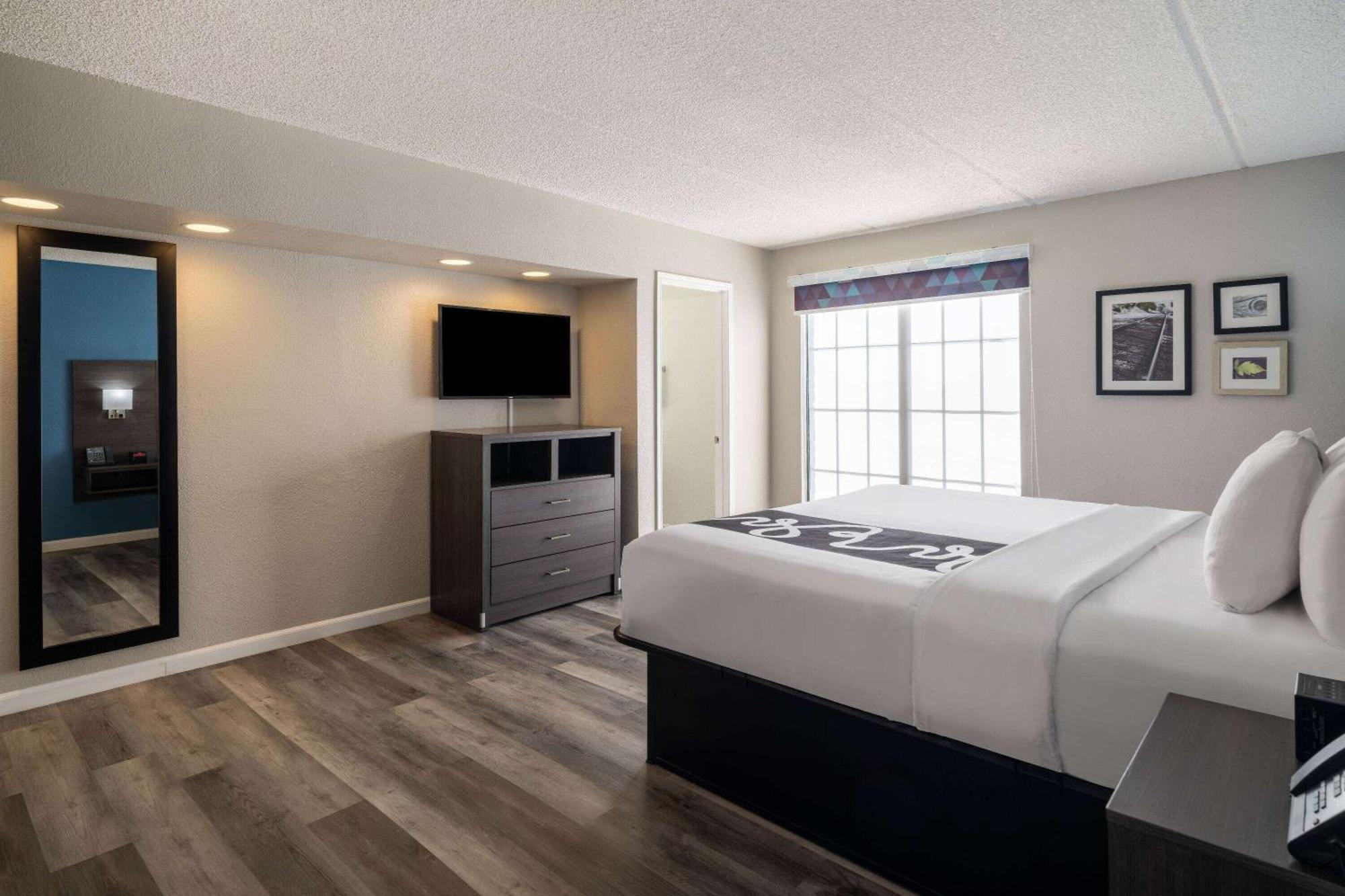La Quinta By Wyndham North Carmichael