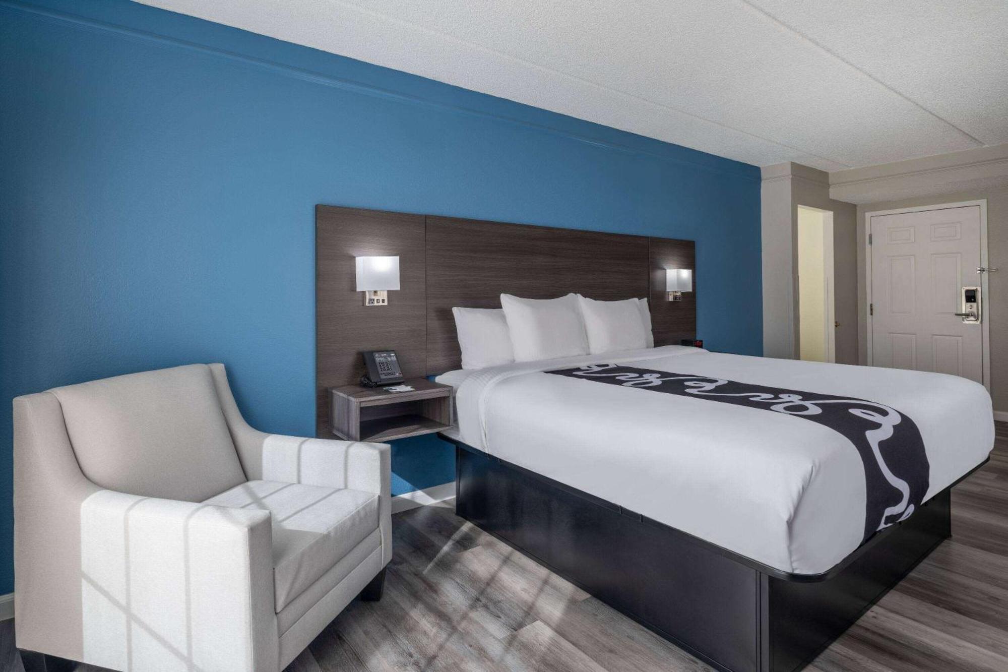 Hotel La Quinta By Wyndham Sacramento North Carmichael
