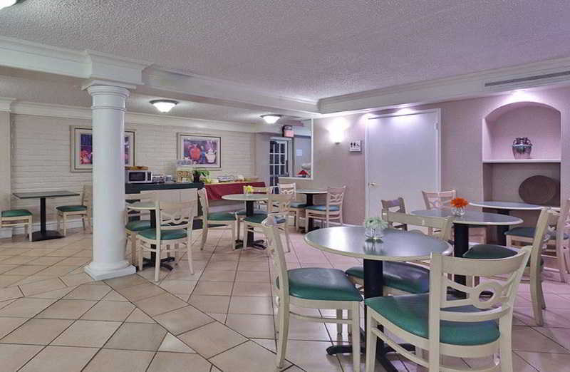 La Quinta By Wyndham Sacramento North Carmichael